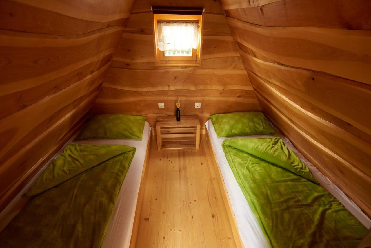 Glamping Lake Bloke Nova Vas  エクステリア 写真