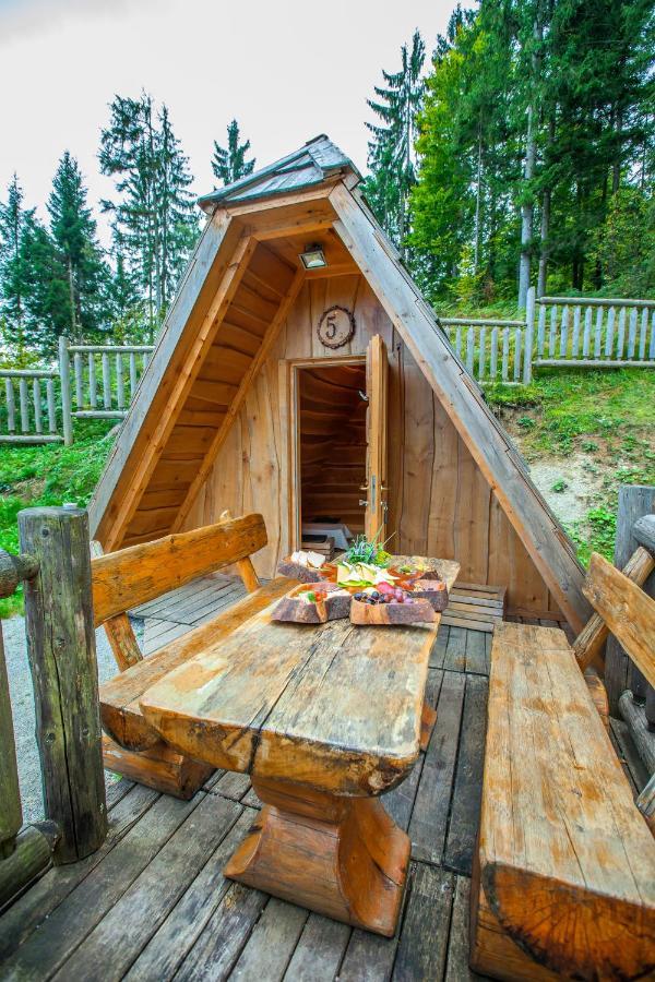 Glamping Lake Bloke Nova Vas  エクステリア 写真
