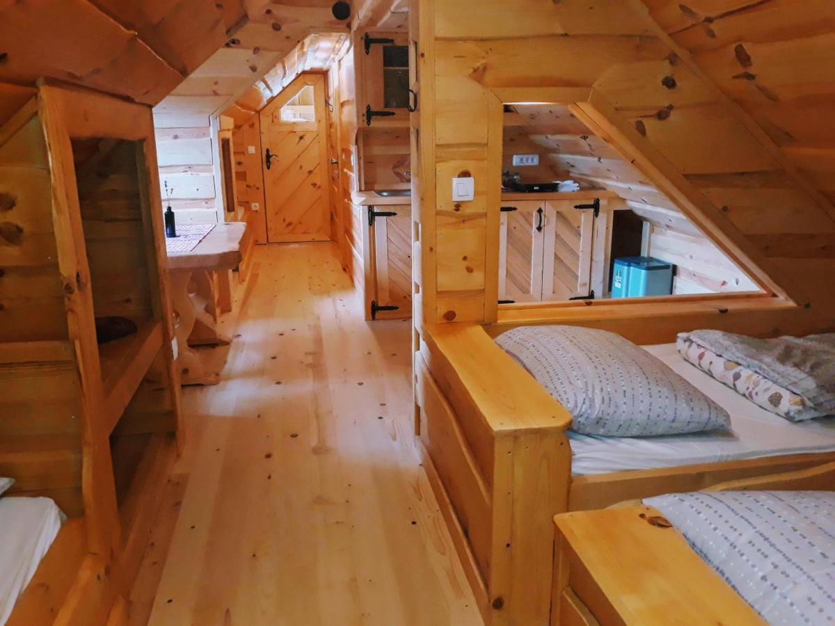 Glamping Lake Bloke Nova Vas  エクステリア 写真