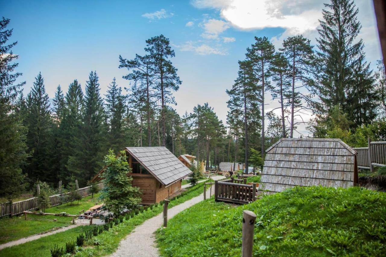 Glamping Lake Bloke Nova Vas  エクステリア 写真