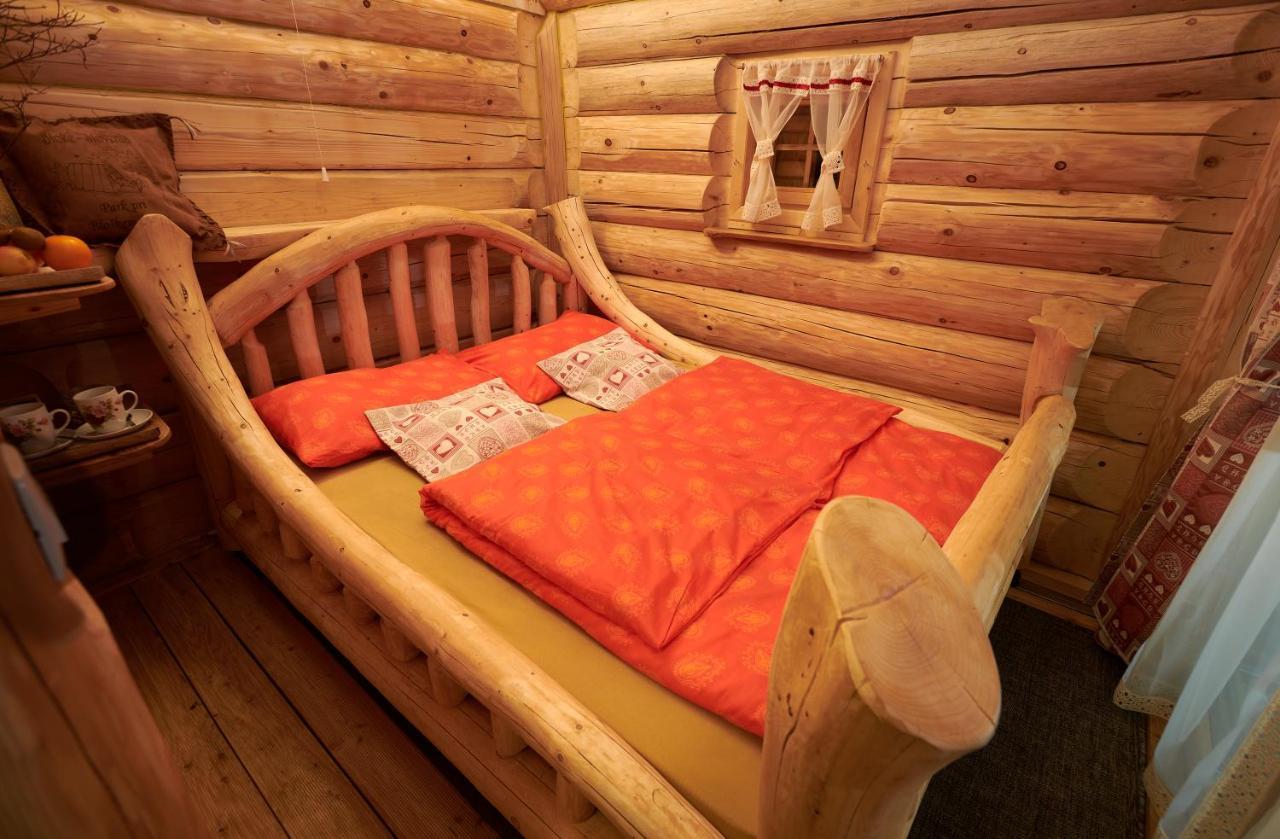 Glamping Lake Bloke Nova Vas  エクステリア 写真
